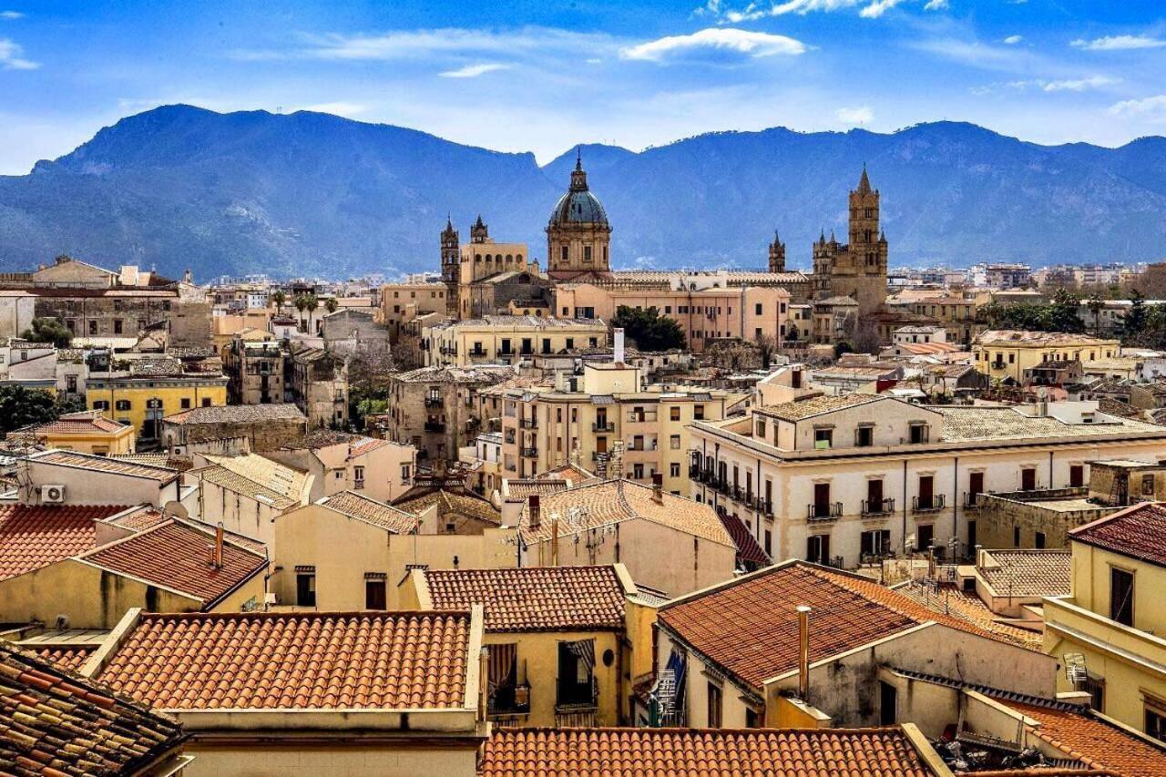 Ferienwohnung Attico Finocchiaro - Terrazza In Centro Wifi Free Palermo Exterior foto